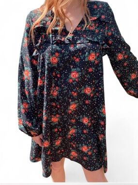 Missguided- Floral Shift Dress, SIZE: US 4
